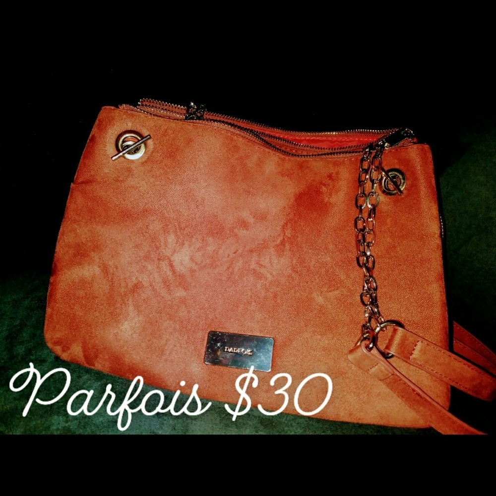 Purses/Handbags - Picture 2 of 8